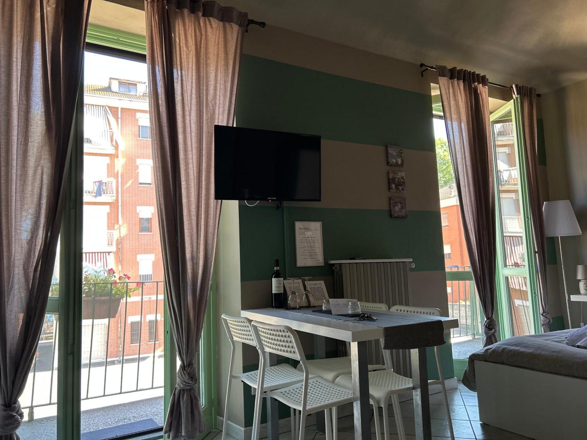 Bon Bon Del Corso Con Terrazzo E Aria Condizionata Apartment Asti Ngoại thất bức ảnh